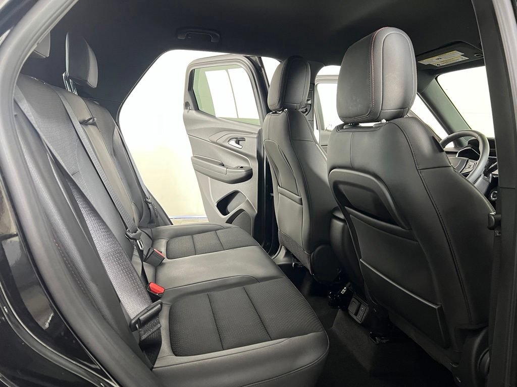 Certified 2023 Chevrolet TrailBlazer RS w/ Convenience Package FWD image 12