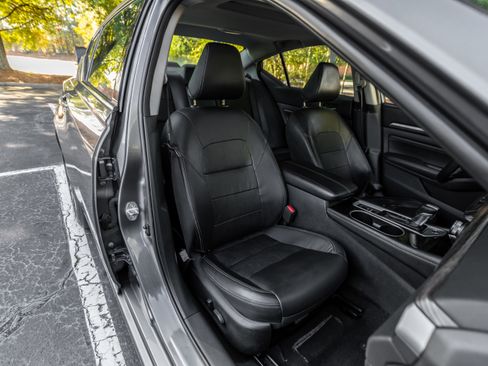 Used 2020 Nissan Altima 2.5 SL image 12