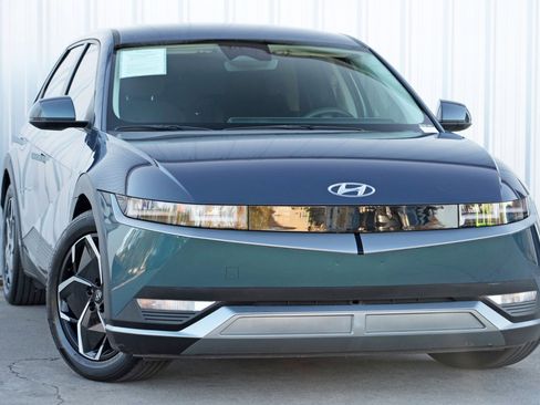 Used 2023 Hyundai Ioniq 5 SE w/ Cargo Package image 2