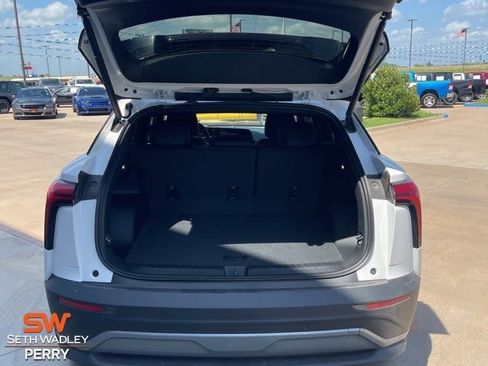 New 2025 Chevrolet Blazer EV LT w/ Super Cruise Package image 12