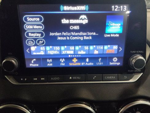 Used 2023 Nissan Sentra SR w/ SR Premium Package FWD image 25