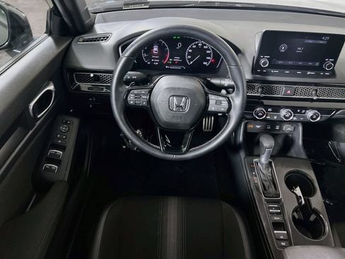 Used 2025 Honda Civic Sport image 19