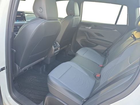 New 2026 Volkswagen Tiguan SE R-Line image 21