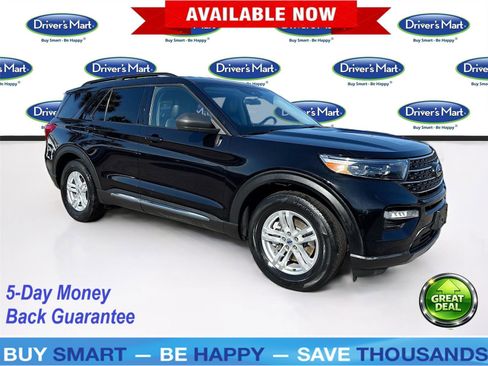 Used 2023 Ford Explorer XLT w/ Equipment Group 202A RWD image 1