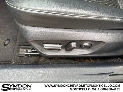 Used 2020 Toyota Camry XSE image 15