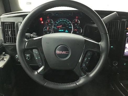 Used 2023 GMC Savana 2500 image 24