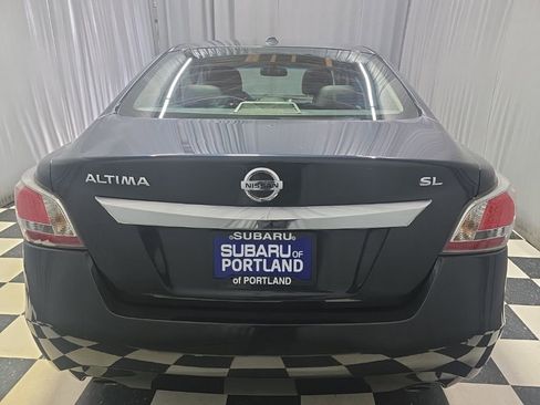 Used 2015 Nissan Altima 2.5 SL w/ Technology Package image 5