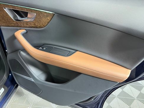 Used 2025 Audi Q7 3.0T Premium Plus w/ Premium Plus Package image 32