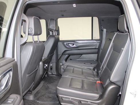 Used 2021 GMC Yukon XL SLT RWD image 19