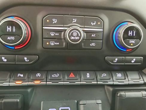 Used 2020 Chevrolet Silverado 1500 RST w/ All-Star Edition image 37