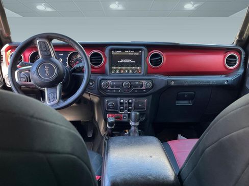 Used 2018 Jeep Wrangler Unlimited Rubicon AWD/4WD image 7