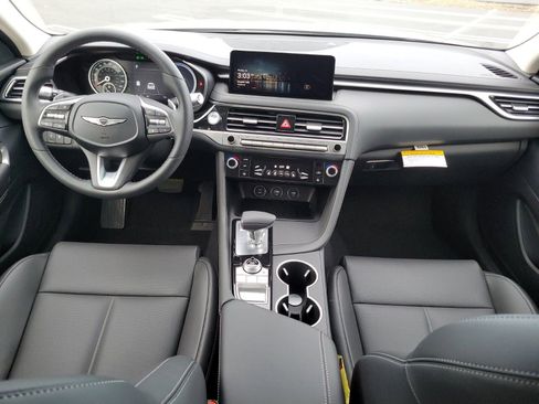 New 2026 Genesis G70 2.5T image 13