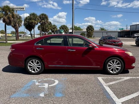 Used 2010 Lexus ES 350 image 2