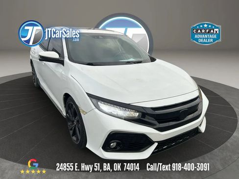 Used 2018 Honda Civic Sport Touring image 1