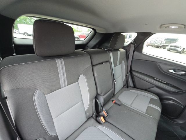 Used 2024 Chevrolet Blazer LT w/ Convenience Package FWD image 14