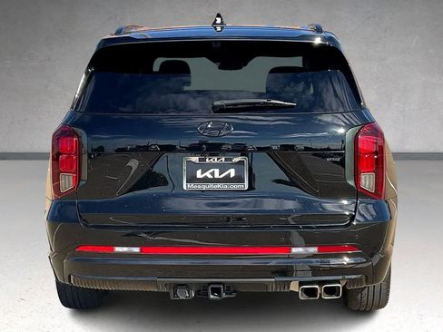 Used 2025 Hyundai Palisade Calligraphy image 5