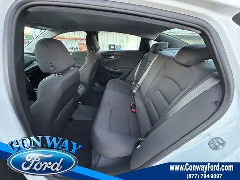 Used 2022 Chevrolet Malibu LS w/ LPO, Convenience Package 1 image 16