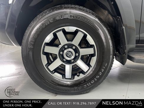 Used 2021 Toyota 4Runner TRD Off-Road Premium image 11