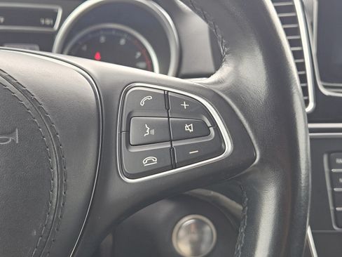 Used 2017 Mercedes-Benz GLS 450 4MATIC image 21