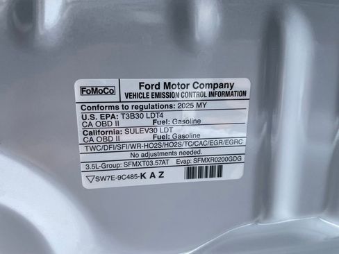 Used 2025 Ford Expedition Platinum AWD/4WD image 53