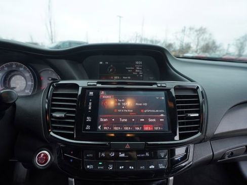 Used 2016 Honda Accord EX-L image 21