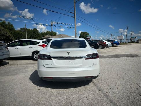 Used 2013 Tesla Model S S 60 image 6