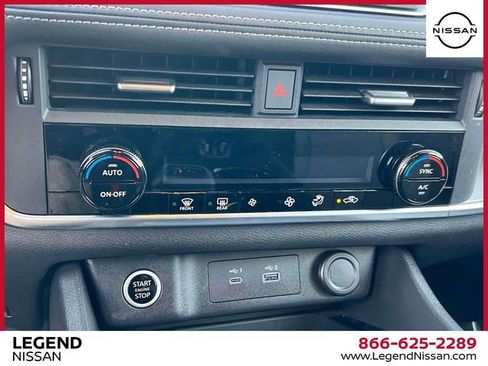 Certified 2023 Nissan Rogue SV image 28