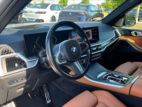 Certified 2024 BMW X5 xDrive40i w/ M Sport Package image 17
