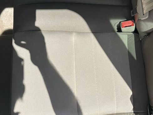 Used 2016 Ford C-MAX SE FWD image 24