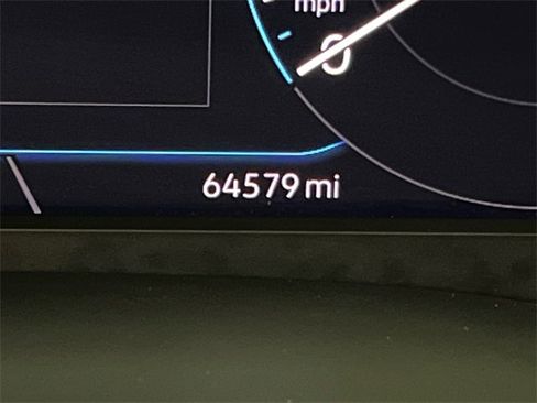 Certified 2021 Volkswagen Atlas SEL Premium image 24