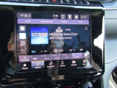 Used 2023 Jeep Grand Cherokee L Laredo AWD/4WD image 24