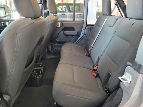 Certified 2022 Jeep Wrangler Unlimited Sport w/ Sun And Sound Package image 8