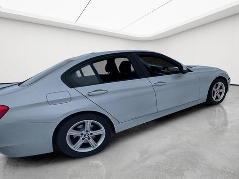 Used 2014 BMW 328i xDrive Sedan AWD/4WD image 3