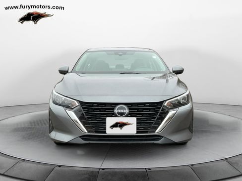 Used 2024 Nissan Sentra SV image 8