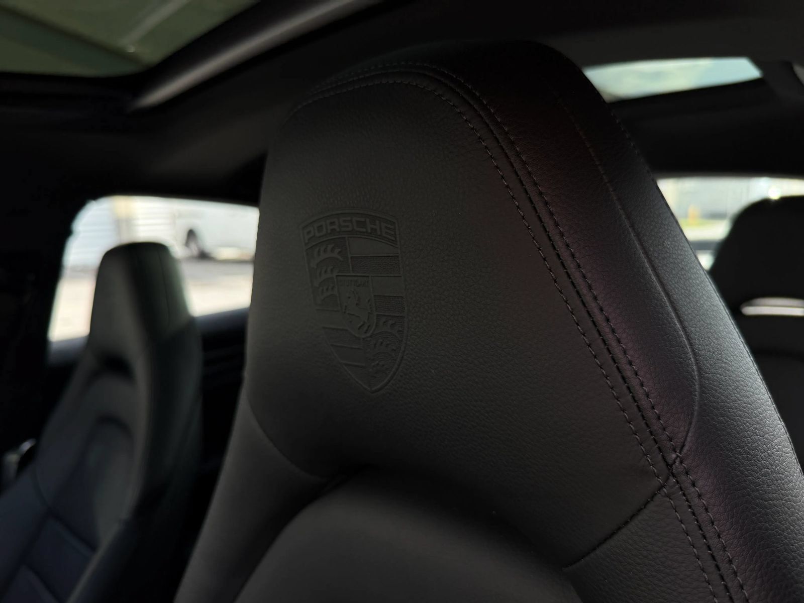 Used 2023 Porsche Panamera image 23
