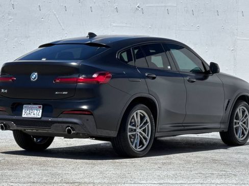 Used 2020 BMW X4 xDrive30i w/ M Sport Package 2 AWD/4WD image 3