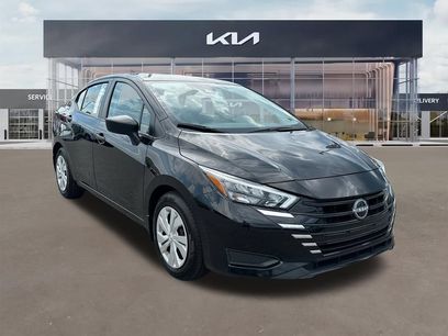 Used 2025 Nissan Versa S w/ Trunk Package