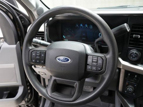 Used 2023 Ford F250 XLT w/ Tremor Off-Road Package AWD/4WD image 43