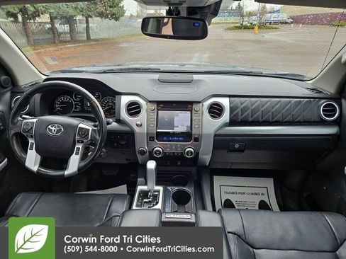 Used 2018 Toyota Tundra Platinum AWD/4WD image 3