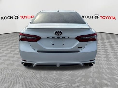 Used 2022 Toyota Camry XSE image 7