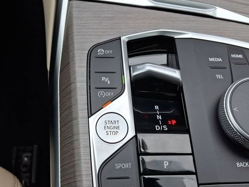 Certified 2025 BMW 330i xDrive Sedan w/ Premium Package image 22