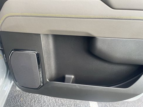 Used 2024 Chevrolet Silverado 1500 ZR2 w/ Technology Package image 59