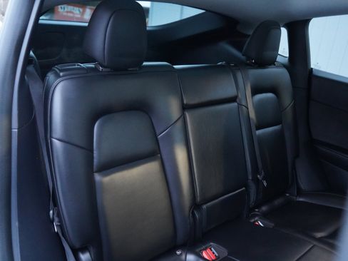 Used 2020 Tesla Model Y Performance image 81