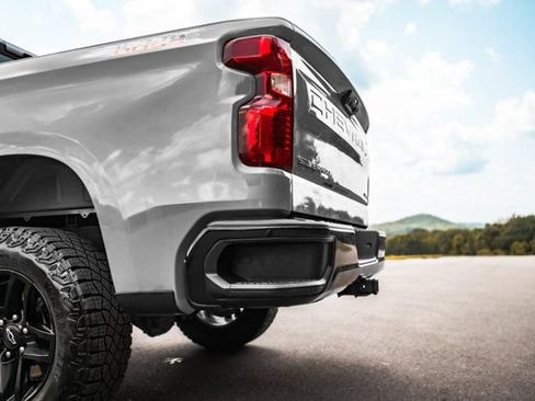 Used 2025 Chevrolet Silverado 1500 Custom Trail Boss AWD/4WD image 11