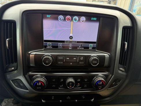 Used 2016 Chevrolet Silverado 2500 LT w/ LT Convenience Package image 19