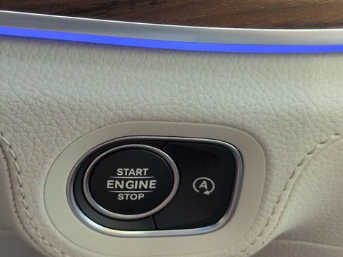 Used 2026 Mercedes-Benz GLS 450 4MATIC image 28