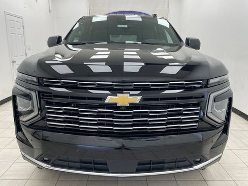 New 2026 Chevrolet Suburban High Country AWD/4WD image 18