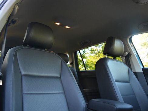 Used 2019 Volkswagen Tiguan SE AWD/4WD image 22