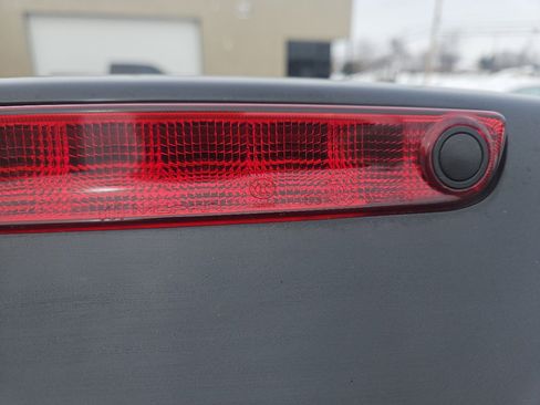 Used 2013 Chrysler 300 RWD image 6