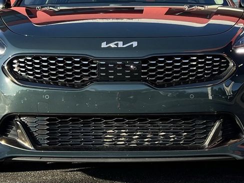 Used 2023 Kia Stinger GT2 image 9